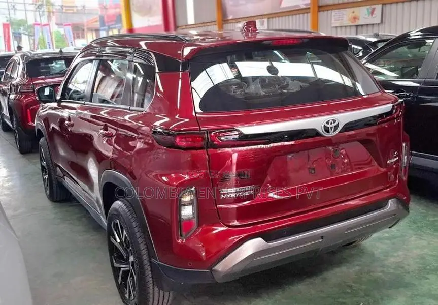 Toyota UrbanCruiser Hyryder V Highest Grade 2026