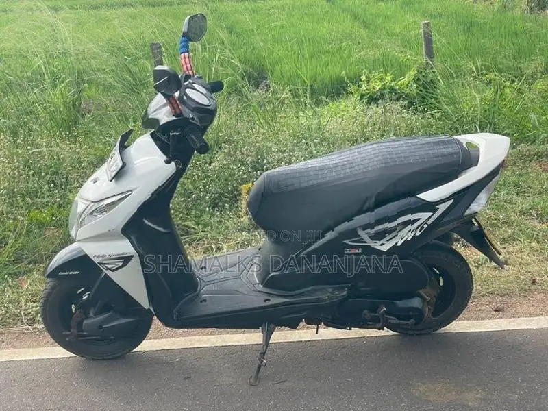 Honda Dio 2017