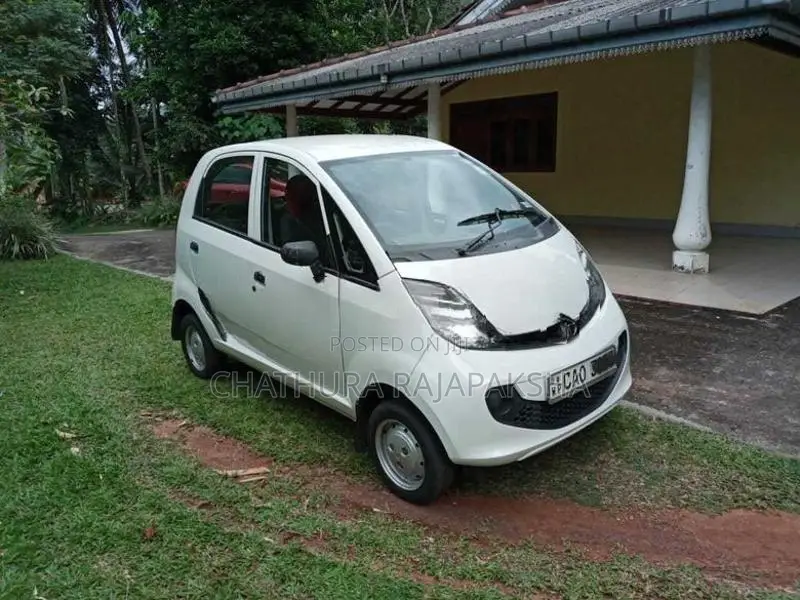 Tata Nano Twist 2016
