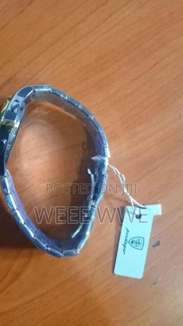 Poedagar Watch