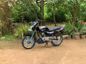 Bajaj CT100 2018