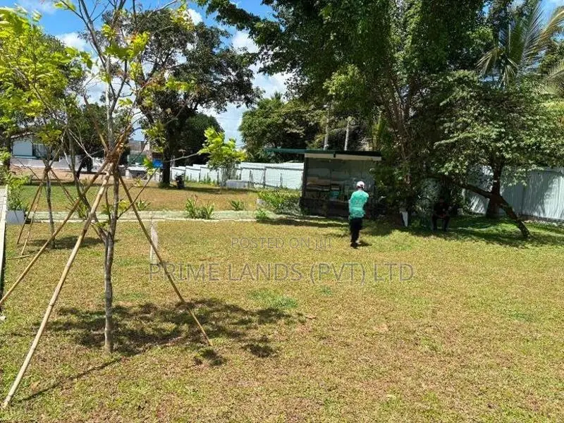 Boralesgamuwa - Gangarama Road Land for sale