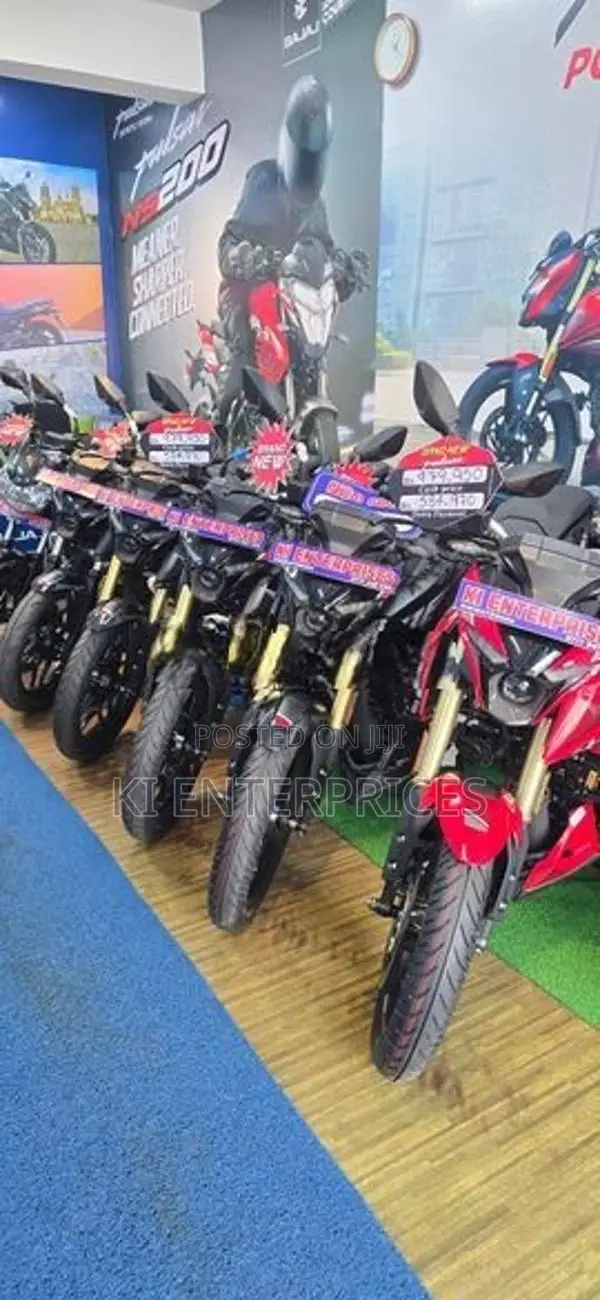 Bajaj Pulsar N160 Premium 2026