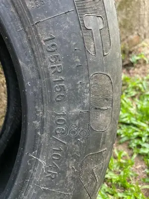 195/15 Tire