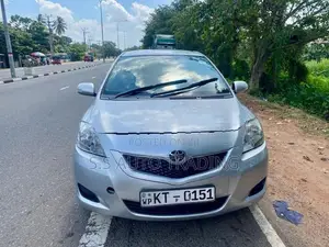 Toyota Belta S GRADE 2010