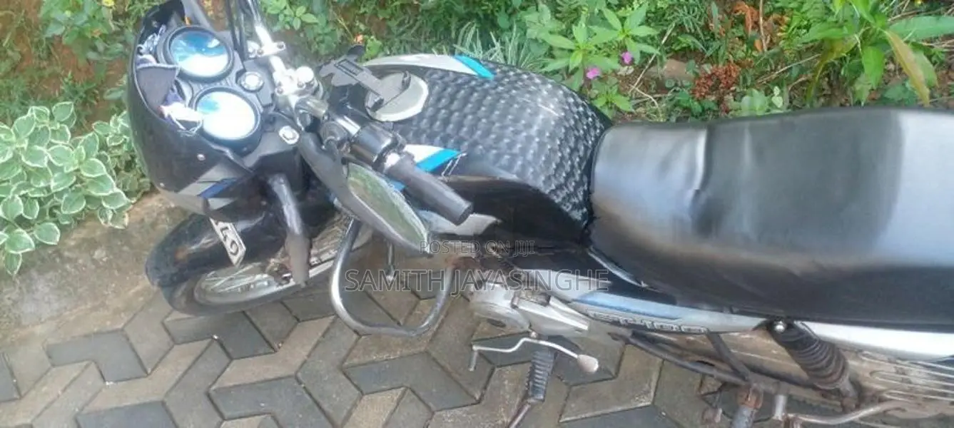 Bajaj CT100 2009