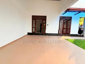 Luxury New House for Sale in Thalahena - Halbarawa
