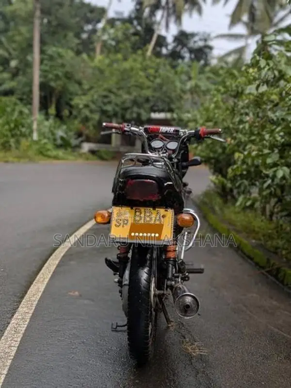 Bajaj CT100 2014