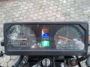 Honda CB 125 1996