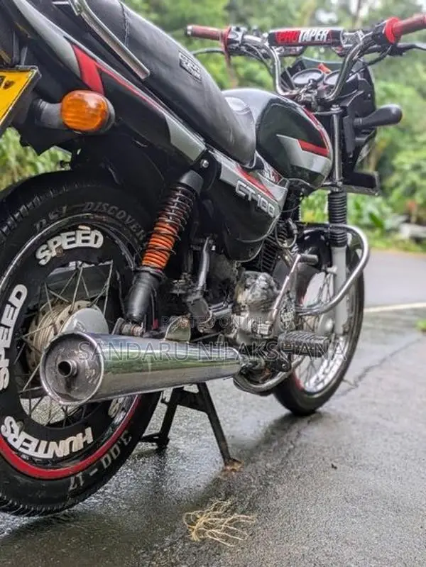 Bajaj CT100 2014