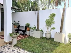 Luxury Three-Story Family House for Sale-maharagama