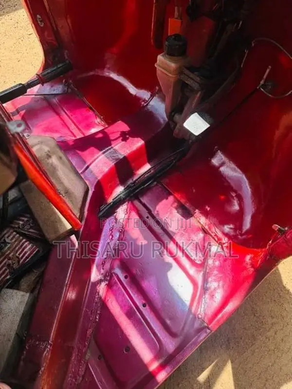Bajaj RE 2000