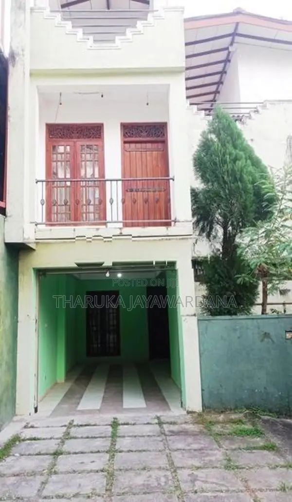 Two Story House for Rent Maharagama