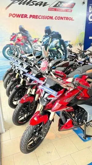 Bajaj Pulsar N160 Premium 2026