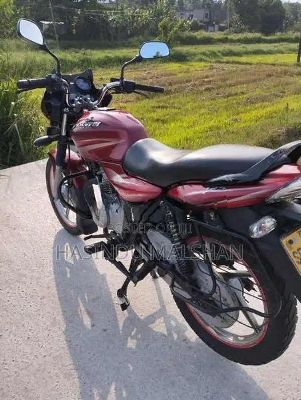 Bajaj Discover 125 2015
