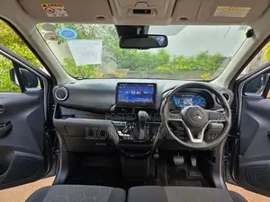 Mitsubishi EK Custom X Cross 2024