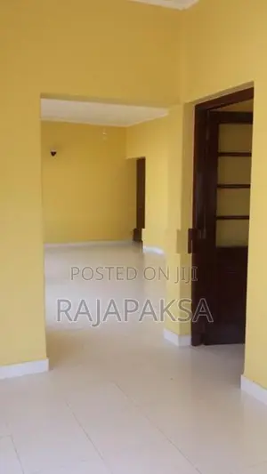 Aruppola 3 Bedroom House for Lease