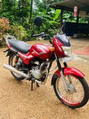 Bajaj CT100 2007
