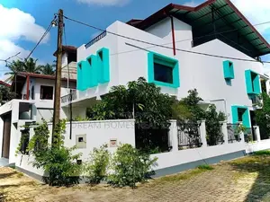 Solar-Powered Luxury Living in Kiribathgoda