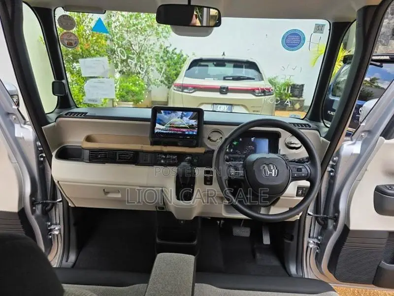 Honda N-Box JF5 2024