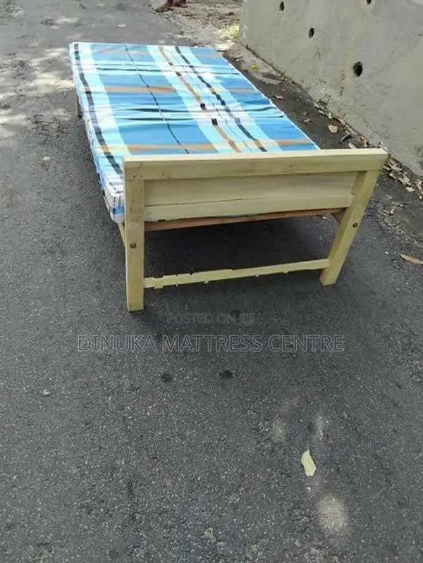 Single Bed With Mattress 6×3