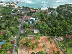 මිදිගම සංචාරක පාරාදීසයෙන් වටිනා බිම්කොටස් විකිණීමට