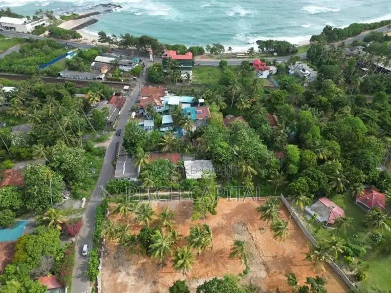 මිදිගම සංචාරක පාරාදීසයෙන් වටිනා බිම්කොටස් විකිණීමට