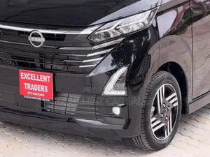 Nissan Dayz Highway Star Propilt 2025