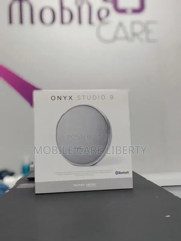 Harman Kardon Onyx Studio 9