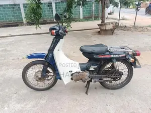 Yamaha Mate 2004