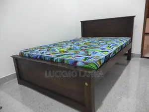 New 72x48 Teak Box Bed With Arpico Hybrid Mattress (S24)