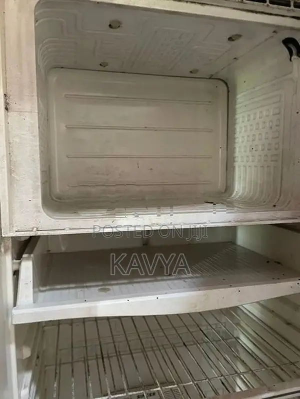 Singer Refrigerator – 168L (DL-70 MBX)