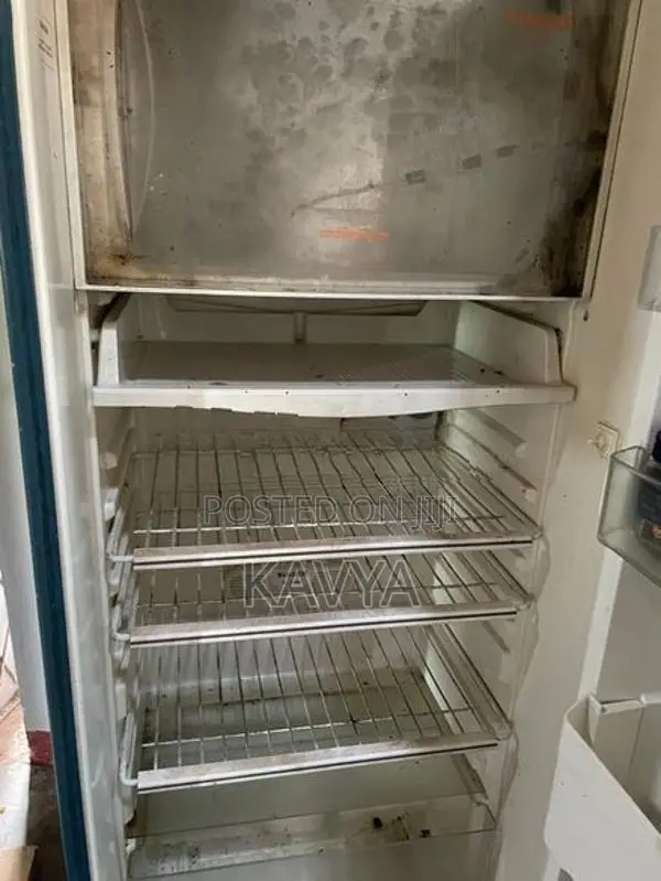 Singer Refrigerator – 168L (DL-70 MBX)