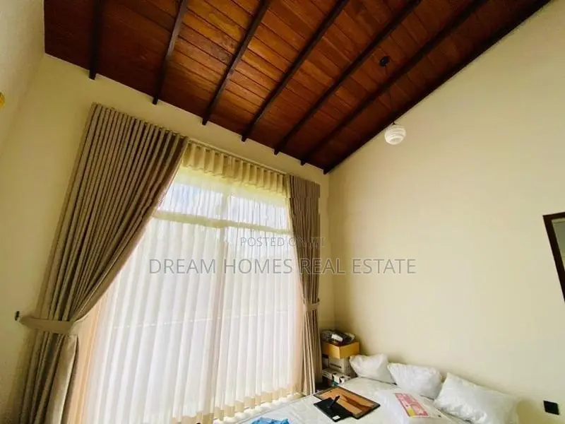 Brand New Luxury Modern Home for Sale in Athurugiriya
