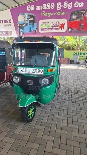 Bajaj RE 4 Stroke 2019