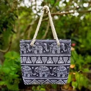 Trendy Tote Bags