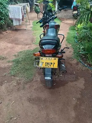 TVS Metro 2011