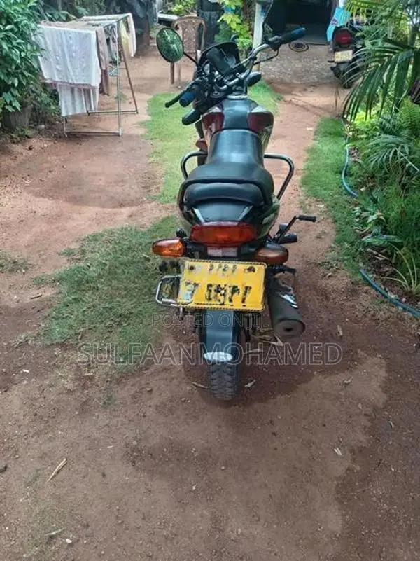 TVS Metro 2011