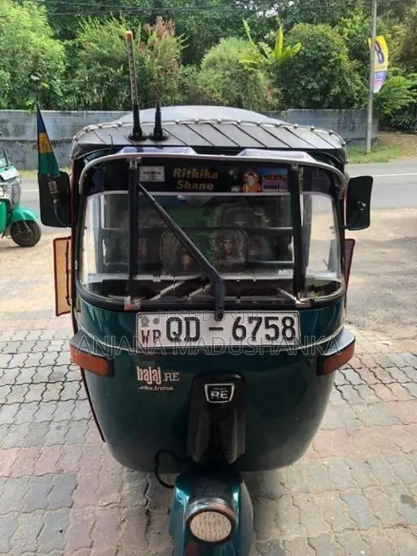 Bajaj RE 2006