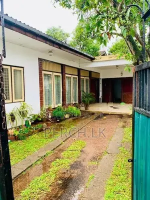 House with Annexe for Sale in Nugegoda