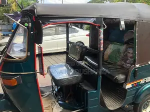 Bajaj RE 2006