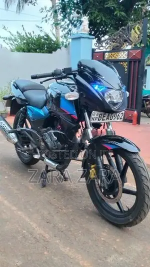 Bajaj Pulsar 180 2016