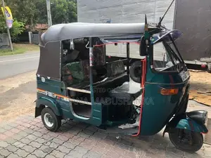 Bajaj RE 2006