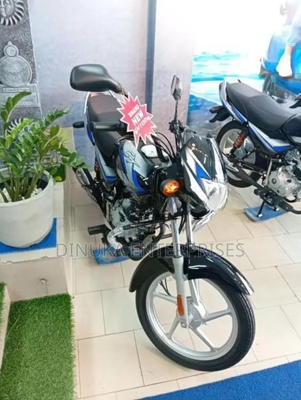 Bajaj CT100 2026