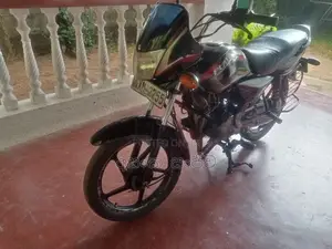 Bajaj Platina 125 2011
