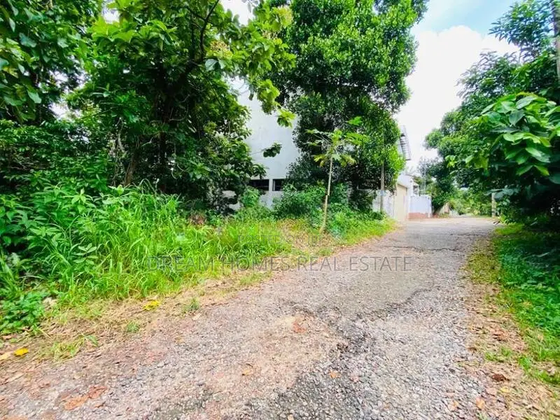 8.4 Perches Land For Sale Near Malabe Town