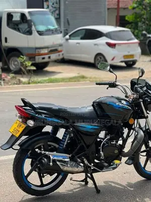 Bajaj Discover top condition 2010