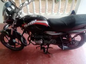 Bajaj Platina 125 2011
