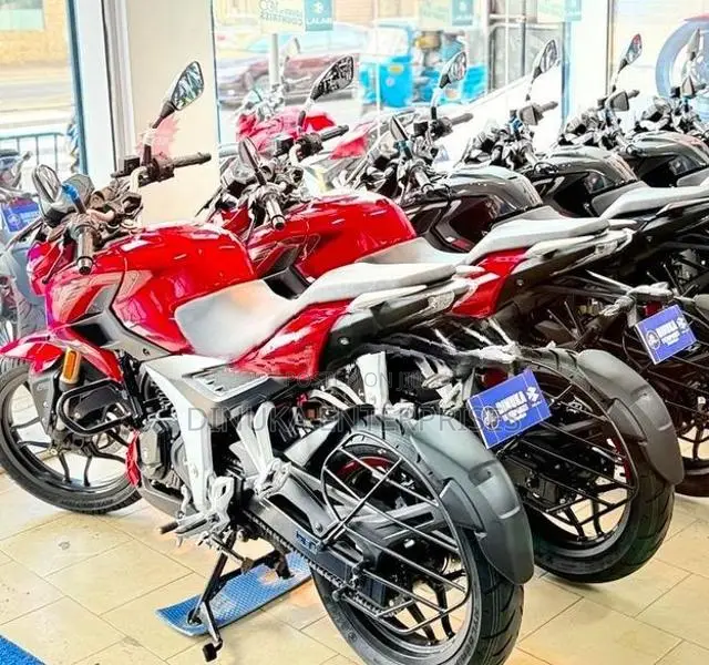 Bajaj Pulsar N160 Premium 2026