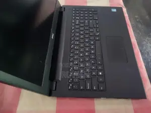Dell 13 4TH Gen laptop
